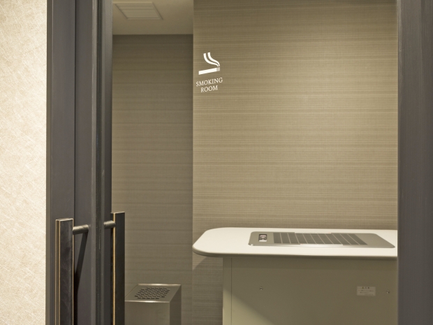2F喫煙ブース|プレミアホテル-CABIN PRESIDENT-大阪