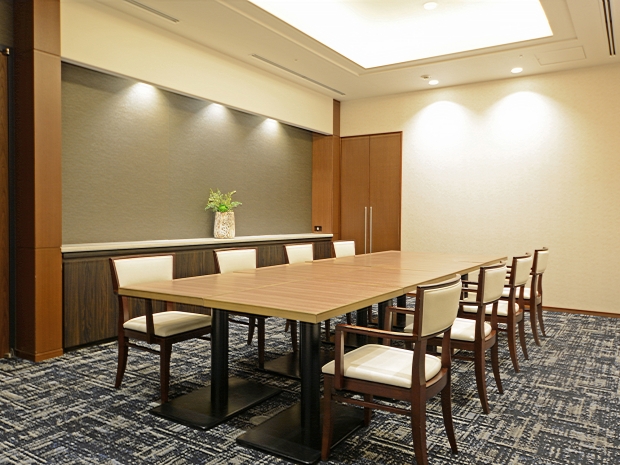 SAKURAルーム|ロの字|プレミアホテル-CABIN PRESIDENT-大阪