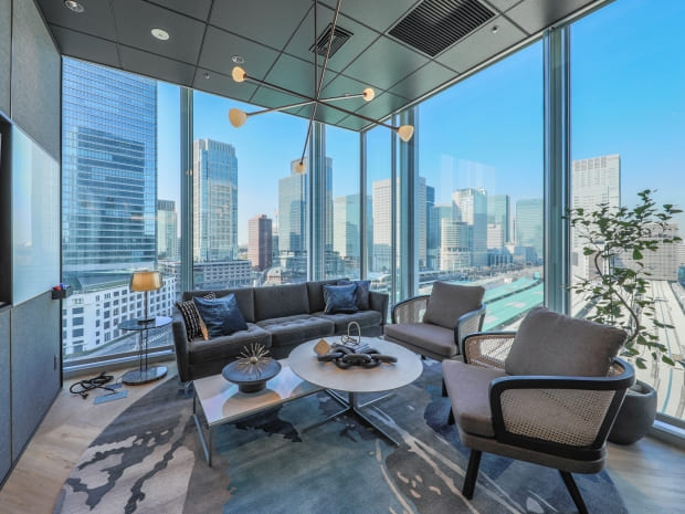 Just Focus_各会議室にはモニターが設置されています。|JustCoグラントウキョウサウスタワー