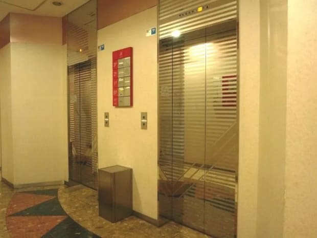 エレベーター前|新宿アイタウン会議室