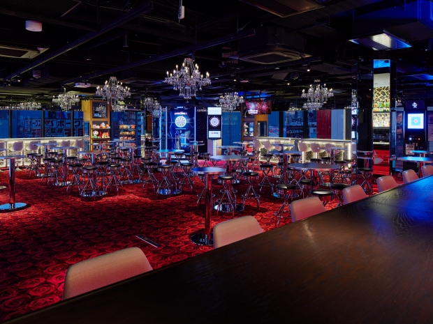 店内画像|ダイニングダーツバーBee秋葉原店