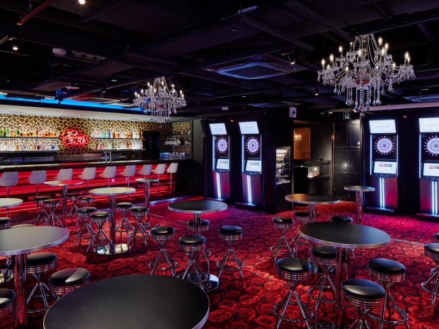 店内画像|ダイニングダーツバーBee秋葉原店