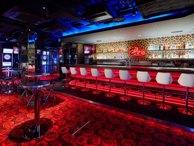 店内画像|ダイニングダーツバーBee秋葉原店