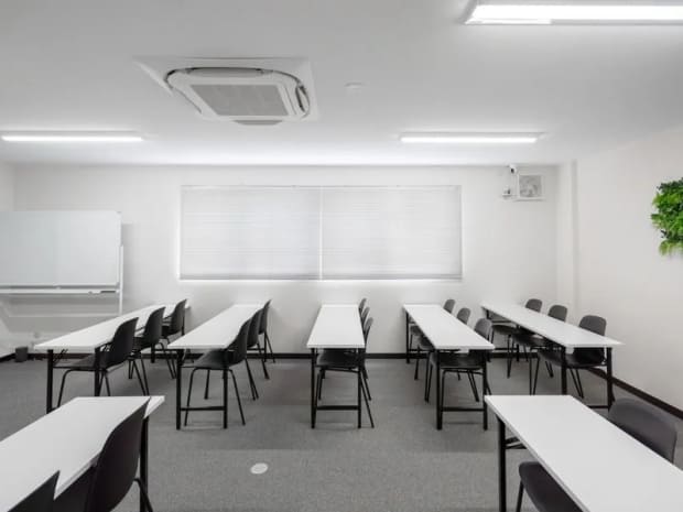 スクール形式|COCO会議室 新大阪2号店