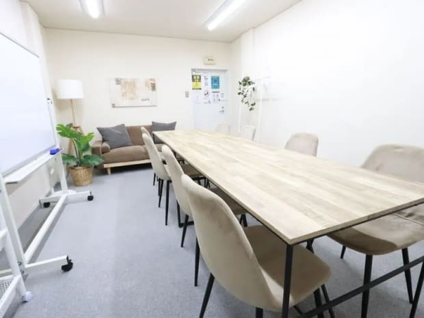 会議やミーティングにおすすめ|COCO会議室なんば駅前店