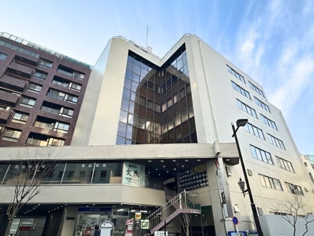 ビジョンセンター市ヶ谷駅前