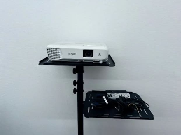 プロジェクター(EPSON)|無料備品|NEXUS三宮