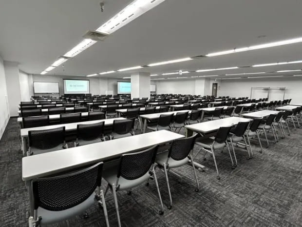 会議やミーティングにおすすめ|TIME SHARING 虎ノ門PFビル B1F