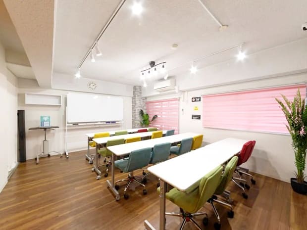 室内|ブライトン会議室 名古屋駅前店