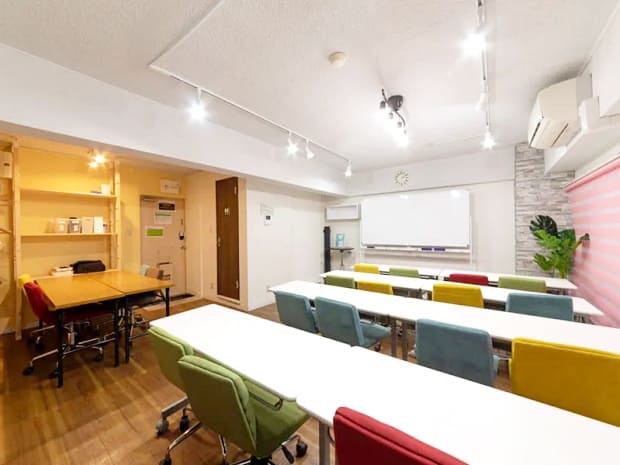 室内|ブライトン会議室 名古屋駅前店